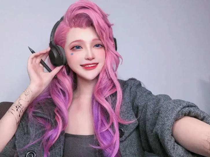 【cosplay】千夜未来(Senya Miku) –  Seraphine [12P-23MB]