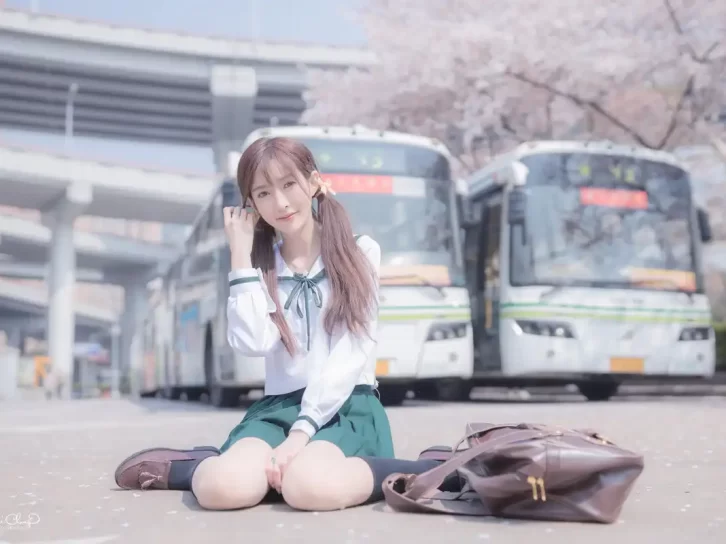 【美女写真】王羽杉Barbieshy – JK樱花[20P-26.6MB]