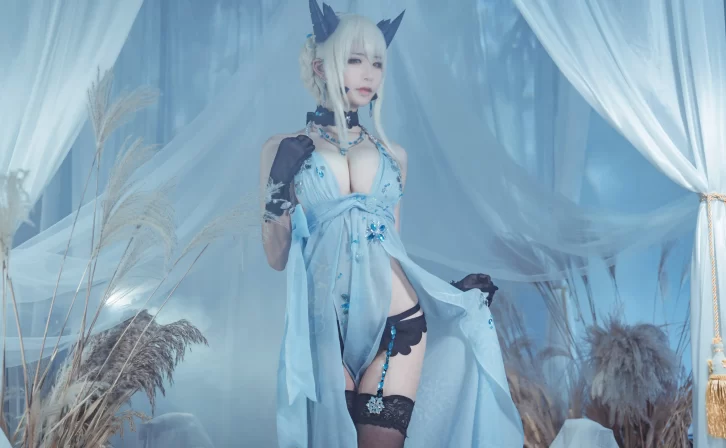 【cosplay】爱老师_PhD – 黑枪呆 皇室糖霜[20P-132MB]