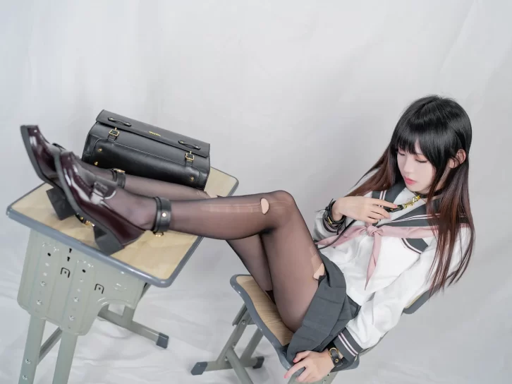 【美女写真/cosplay】miko酱ww – 放学后 [26P-185MB]