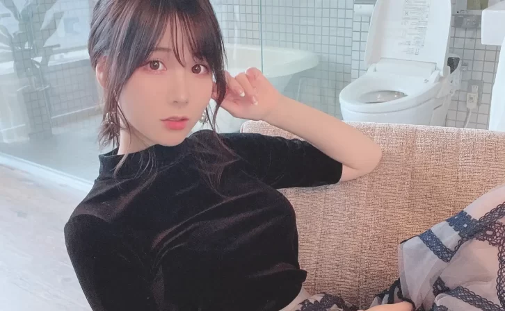 【美女写真】KenKen(けん研) – fantia 2021.09[109P2V-427MB]