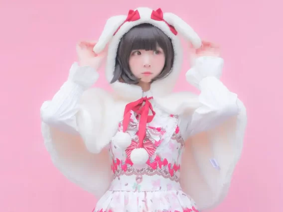 【cosplay】闪月半 – Lolita草莓 [4P-4MB]