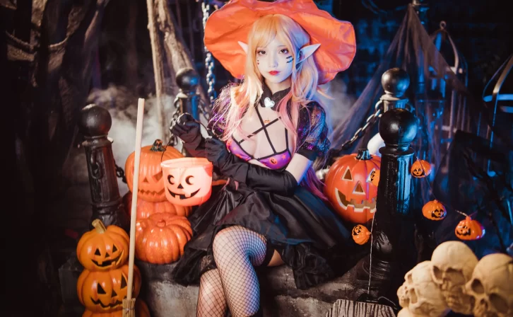 【cosplay】狐玖玖 – 喜多川万圣节 [14P-284MB]