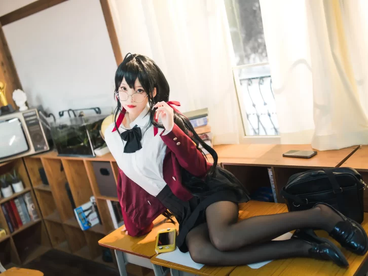 【cosplay】狐玖玖 – 碧蓝航线 大凤JK [20P-332MB]