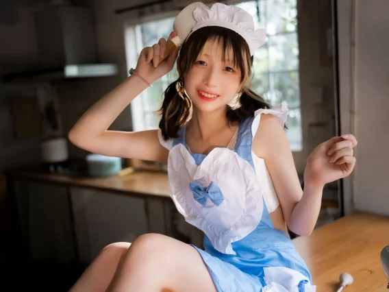 【cosplay】清青琴玖 – 小厨娘 [27P-418MB]