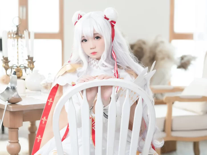 【cosplay】焖焖碳 – 恶毒 [22P-33MB]