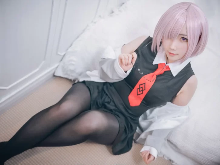 【cosplay】是本末末 – 玛修常服＆猫咪下着 [42P-72MB]