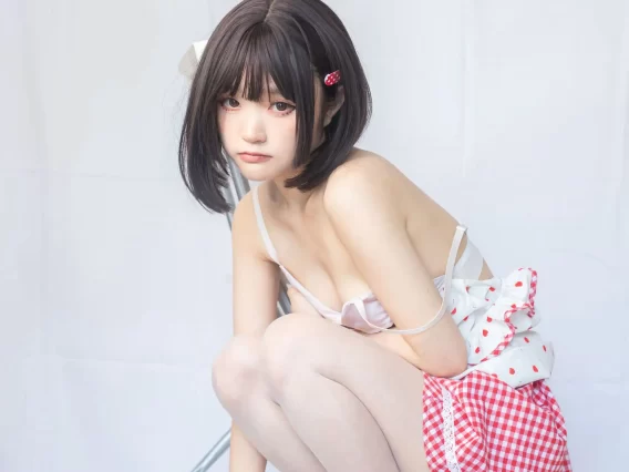 【美女写真】神沢永莉 – 缠玛瑙灰+象牙白 [45P-381MB]