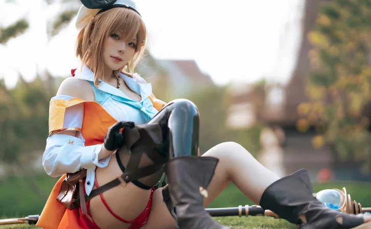 【cosplay】w百合欧皇子w – 碧蓝航线莱莎联动 [23P-157MB]