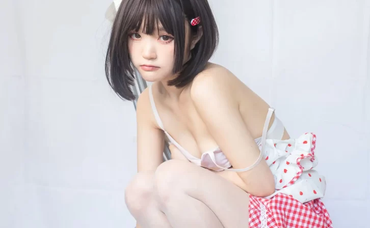 【美女写真】神沢永莉 – 缠玛瑙灰+象牙白 [45P-381MB]