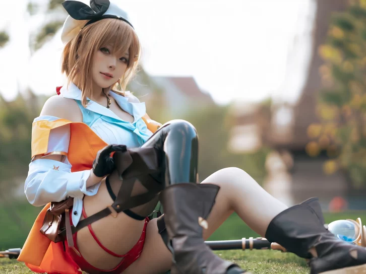 【cosplay】w百合欧皇子w – 碧蓝航线莱莎联动 [23P-157MB]