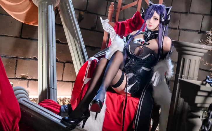 【cosplay】凛子酱 – 奥古斯特·冯·帕塞瓦尔 [24P-119MB]