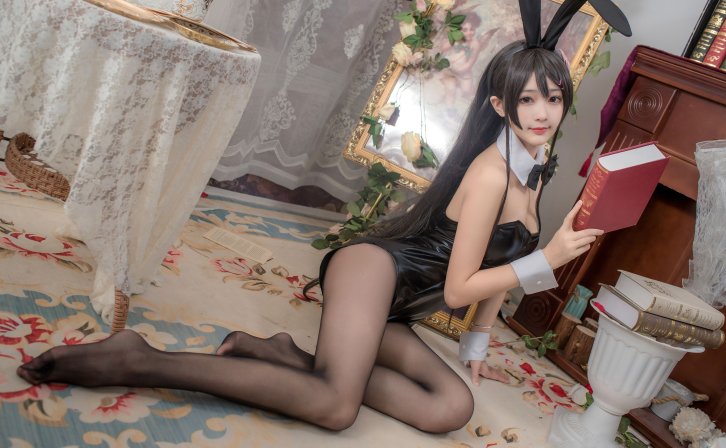 【写真合集】鱼子酱不能睡懒觉 – 1套合集[1T/108MB]