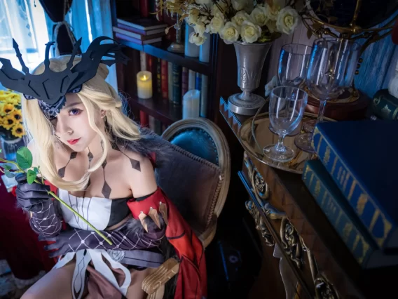 【cosplay】妍子坚不可摧 – La Signora [15P-128MB]