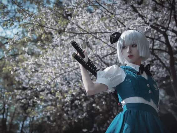 【cosplay】腥味猫罐 – 半·妖·庭·师 [15P-80MB]