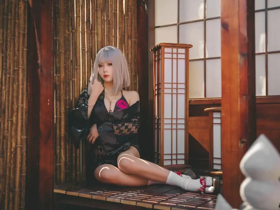 【美女写真】末夜787 – 五月舰长 [72P-440MB]