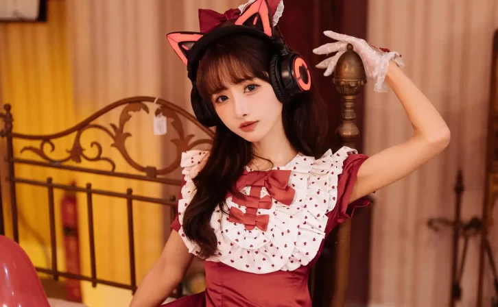 【美女写真】紫氯氯 – 520 [18P-155MB]