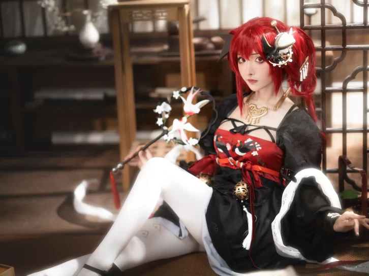 【cosplay】紫氯氯 – 禁闭者MBCC-S-051 伊格尼 [16P-72MB]