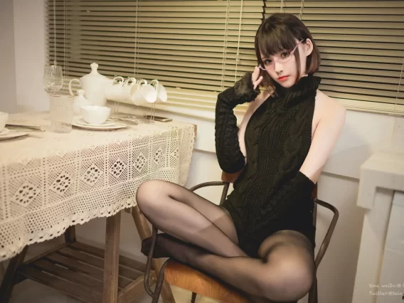 【美女写真】你十七鸽 – 宿醉毛衣 [41P-291MB]