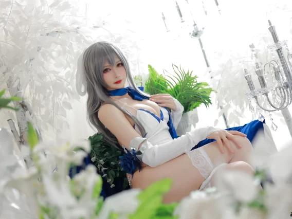 【cosplay】兔胖胖min – 路易九世礼服 [37P-177MB]