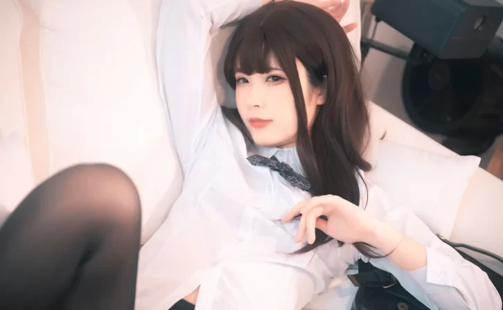 【写真合集】Quan冉有点饿 – 6套合集[6T/365MB]